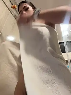 Foto porno Sarasanders_4 se dezbraca la web pe StripChat pe KUR.ro