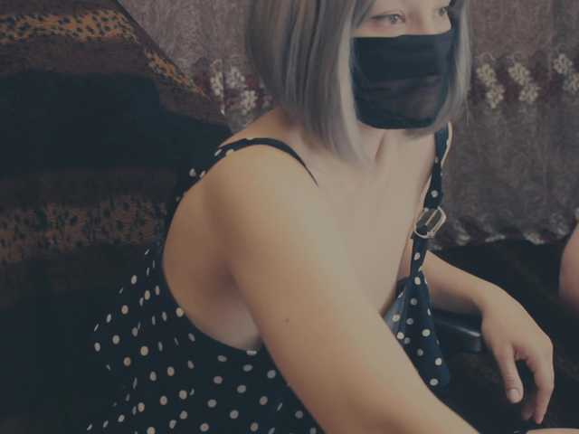 Foto porno SexLove12001 se dezbraca la web pe BongaCams pe KUR.ro
