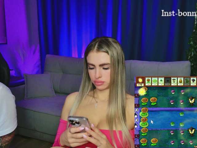 Foto porno Nebunii pe chat marca Sexeuphoria pe KUR.ro