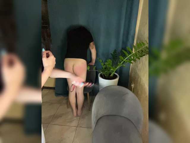 Foto porno Sex online cu SladenkieVmeste pe KUR.ro