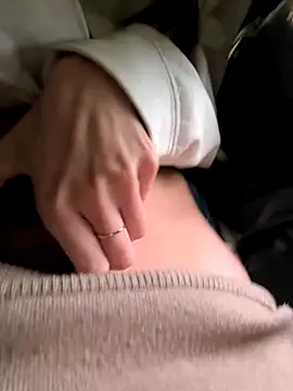 Foto porno Discutii intime cu SnappyHappy pe KUR.ro