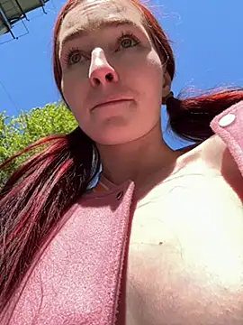 Foto porno SnappyHappy descoperita pe video chat pe KUR.ro