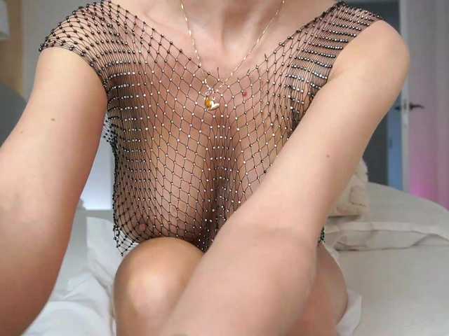 Foto porno Fantezii cu Sonya-reallsugar pe BongaCams pe KUR.ro