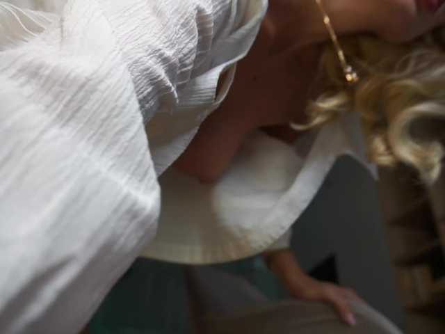 Foto porno Fantezii cu Sonya-reallsugar pe BongaCams pe KUR.ro