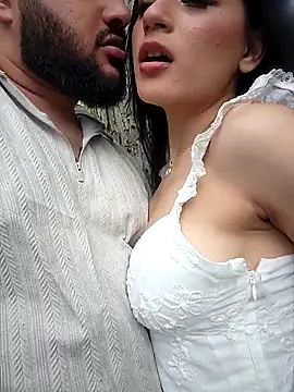 Foto porno SophiaXJohn descoperita pe video chat pe KUR.ro