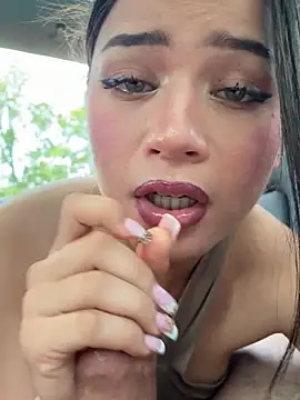 Foto porno SophiaXJohn descoperita pe video chat pe KUR.ro