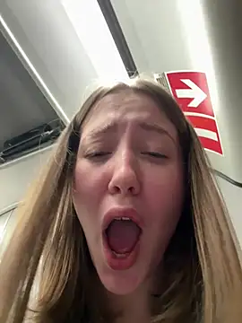 Foto porno Fantezii cu Sophie_Avory pe StripChat pe KUR.ro