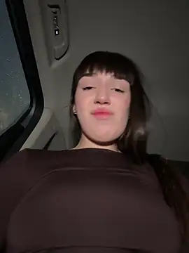Foto porno Ganduri murdare cu Sophie_Avory pe KUR.ro