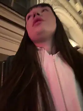 Foto porno Ganduri murdare cu Sophie_Avory pe KUR.ro