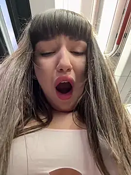 Foto porno Ganduri murdare cu Sophie_Avory pe KUR.ro