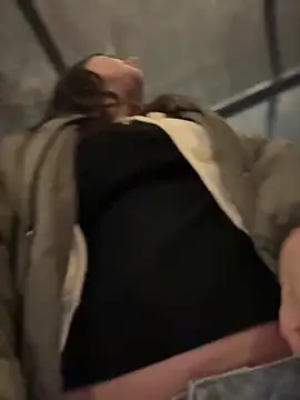 Foto porno Ganduri murdare cu Sophie_Avory pe KUR.ro
