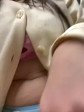 Foto porno Ganduri murdare cu Sophie_Avory pe KUR.ro