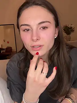 Foto porno Fantezii cu SophiiaStarr pe StripChat pe KUR.ro