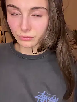 Foto porno Fantezii cu SophiiaStarr pe StripChat pe KUR.ro