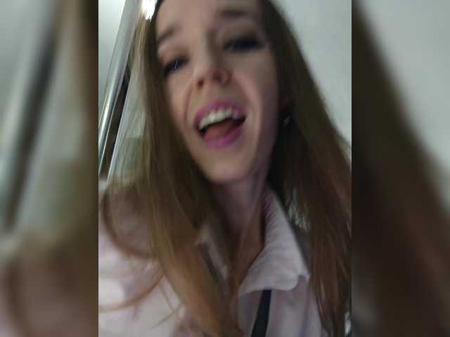 Foto porno StarKristy descoperita pe video chat pe KUR.ro