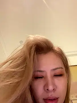 Foto porno Sunflower-77 vrea sex pe StripChat pe KUR.ro