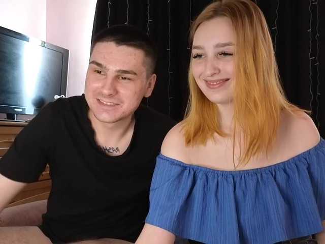 Foto porno Sweet-Little-Lie descoperita pe video chat pe KUR.ro