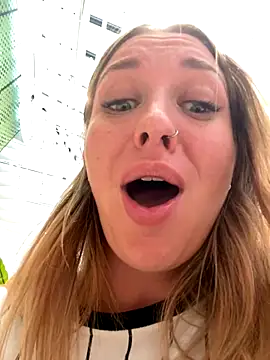 Foto porno Sweet___Emily vrea sex pe StripChat pe KUR.ro