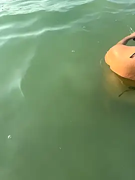 Foto porno Sex online cu Syka0001 pe KUR.ro