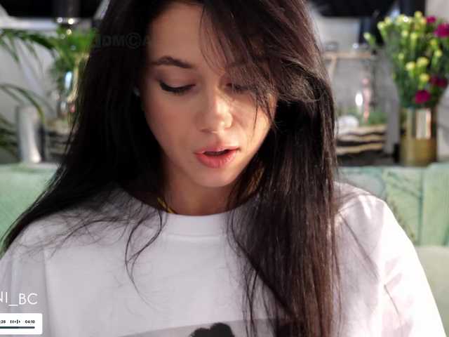 Foto porno Discutii intime cu Taanni pe KUR.ro