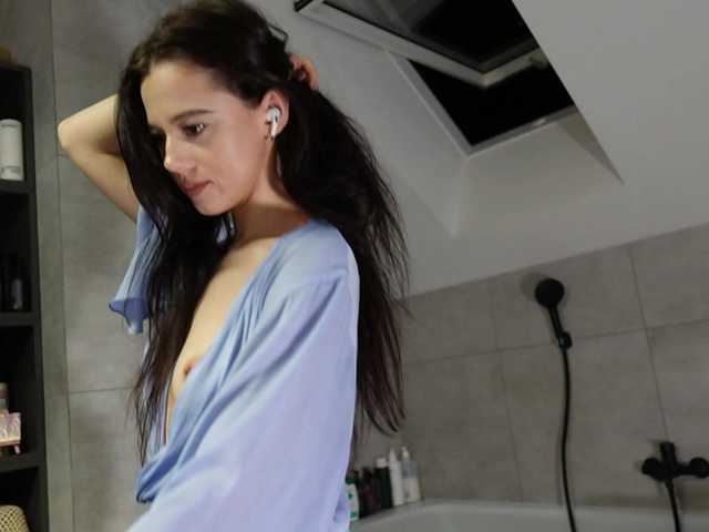 Foto porno Discutii intime cu Taanni pe KUR.ro