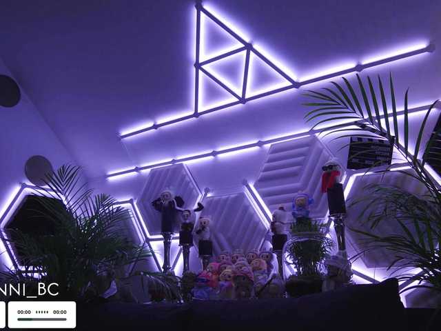 Foto porno Discutii intime cu Taanni pe KUR.ro