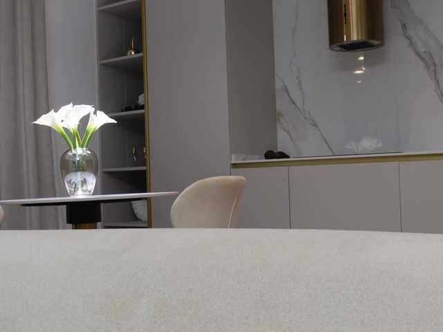 Foto porno Discutii intime cu Taanni pe KUR.ro