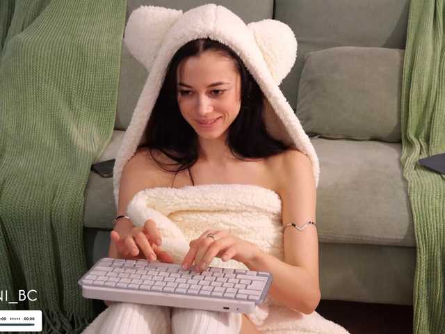 Foto porno Sex online cu Taanni pe KUR.ro