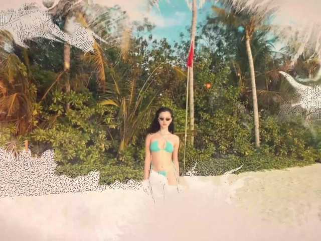 Foto porno Taanni ne arata tot la camera pe KUR.ro