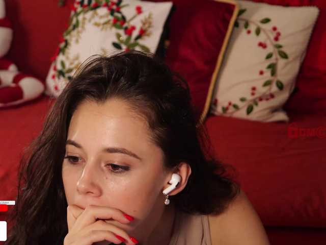 Foto porno Taanni ne arata tot la camera pe KUR.ro