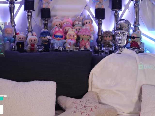 Foto porno Taanni ne arata tot la camera pe KUR.ro