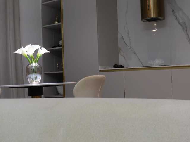 Foto porno Discutii intime cu Taanni pe KUR.ro