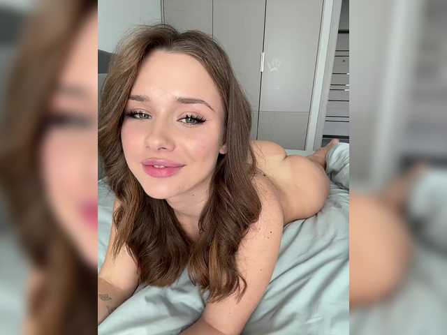 Foto porno Tati16 ne arata tot la camera pe KUR.ro