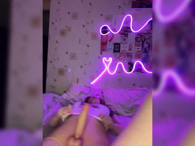Foto porno The-best-babies se dezbraca la web pe BongaCams pe KUR.ro