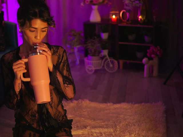 Foto porno Fantezii cu TheAyana pe BongaCams pe KUR.ro