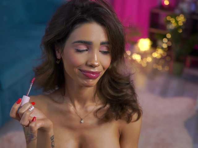 Foto porno Sex online cu TheAyana pe KUR.ro