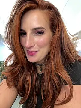 Foto porno Thescorpionfr_ ne arata tot la camera pe KUR.ro