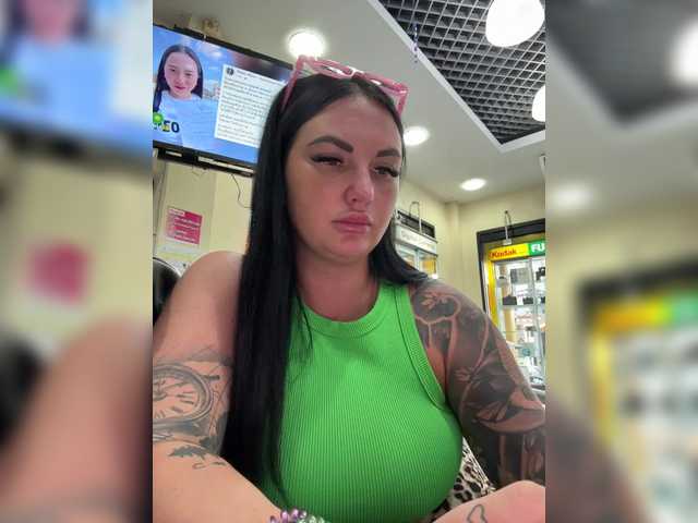 Foto porno Ganduri murdare cu TokionaJoe pe KUR.ro