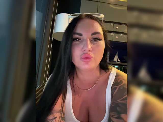 Foto porno Ganduri murdare cu TokionaJoe pe KUR.ro