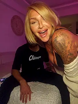 Album foto porno Ganduri murdare cu TravelMommyBlair