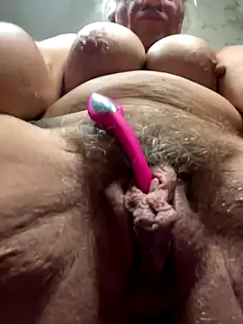Foto porno TrenaAnne descoperita pe video chat pe KUR.ro