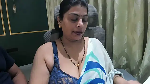 Poza Erotica #1405244 - Dimensiune completa