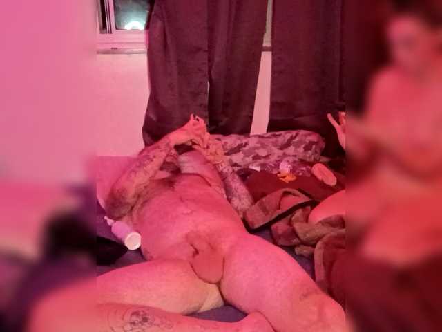 Foto porno Ce sexy este UsUnleashed88 pe KUR.ro