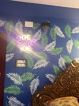 Foto porno Discutii intime cu V-Hot-Sweti pe KUR.ro