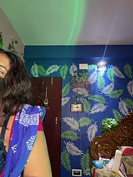 Foto porno Discutii intime cu V-Hot-Sweti pe KUR.ro