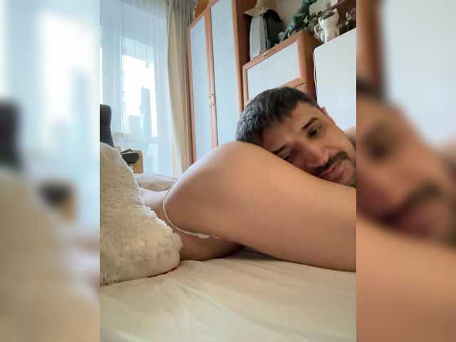 Foto porno Sex online cu VIP17CoupleDream pe KUR.ro