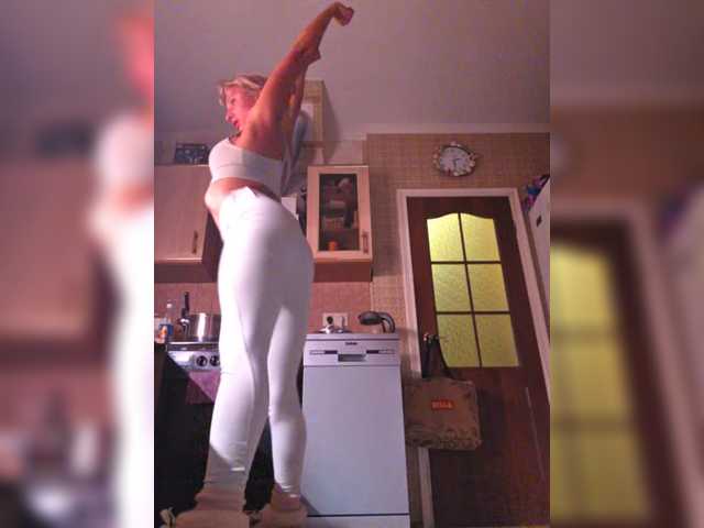Foto porno Valeriah descoperita pe video chat pe KUR.ro