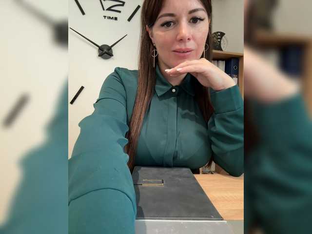 Foto porno Ganduri murdare cu VeryBaby pe KUR.ro