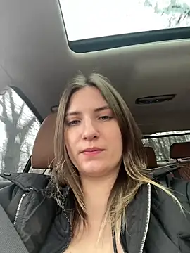 Foto porno Nebunii pe chat marca ViviVision99 pe KUR.ro