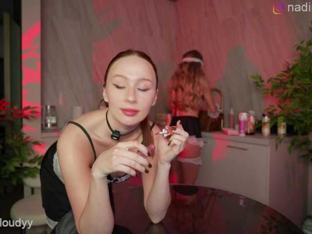 Foto porno -TATUHA- ne arata tot la camera pe KUR.ro